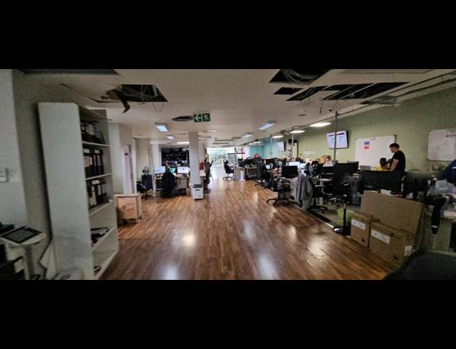 INDUSTRIAL PROPERTY TO RENT IN LONGMEADOW